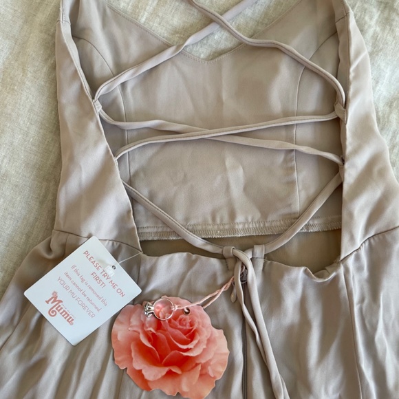 Show Me Your Mumu Godshaw Goddess Dress - Picture 2 of 3